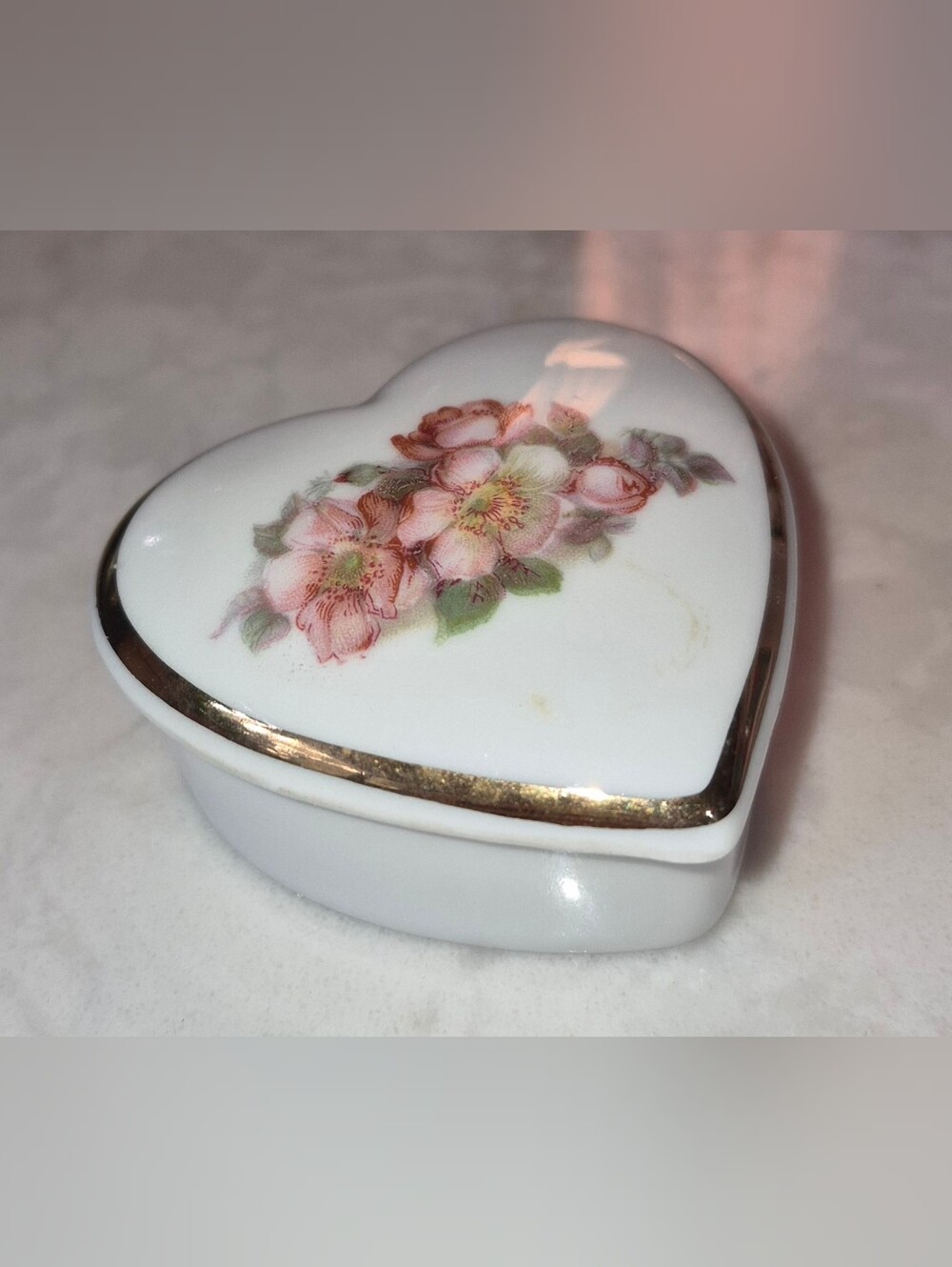 Vintage Gerold Porzellan heart-shaped trinket box, Tettau, Bavaria, West Germany
